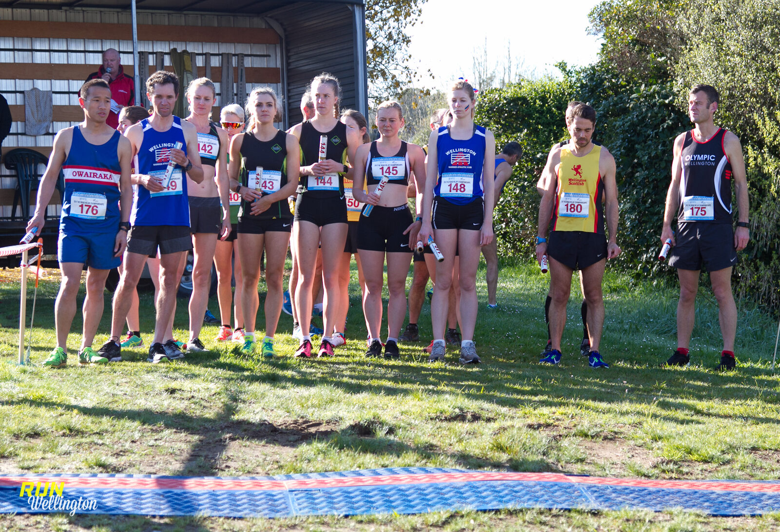 Senior Women's and Masters Men (M40) Start